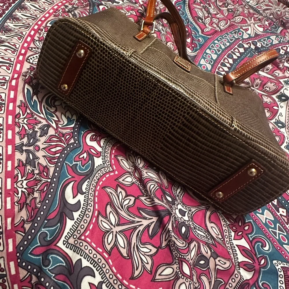 Sold - Picture 2 of 7